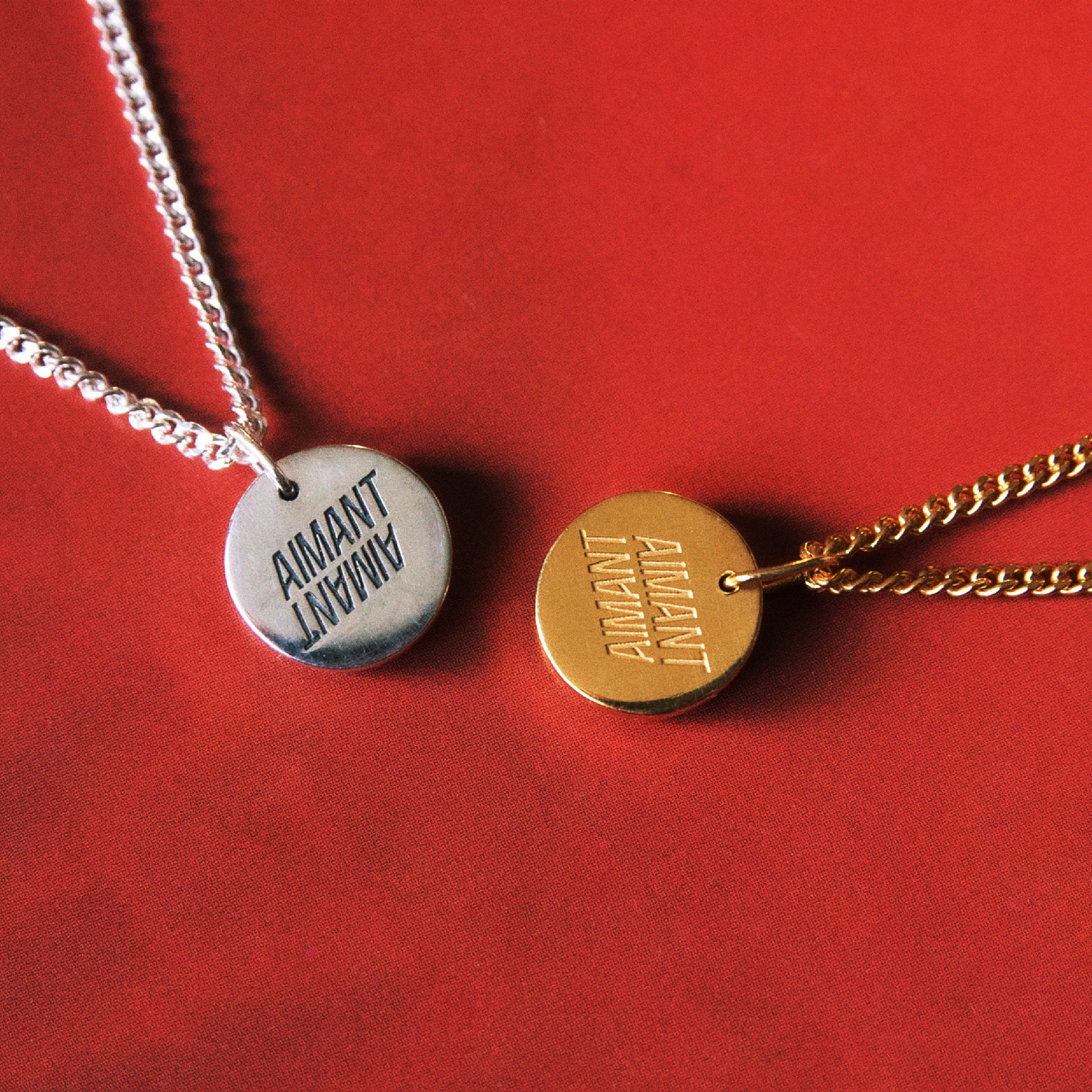 MAGNETIC_PENDANT_NECKLACE_1 Magnetic pendant necklace